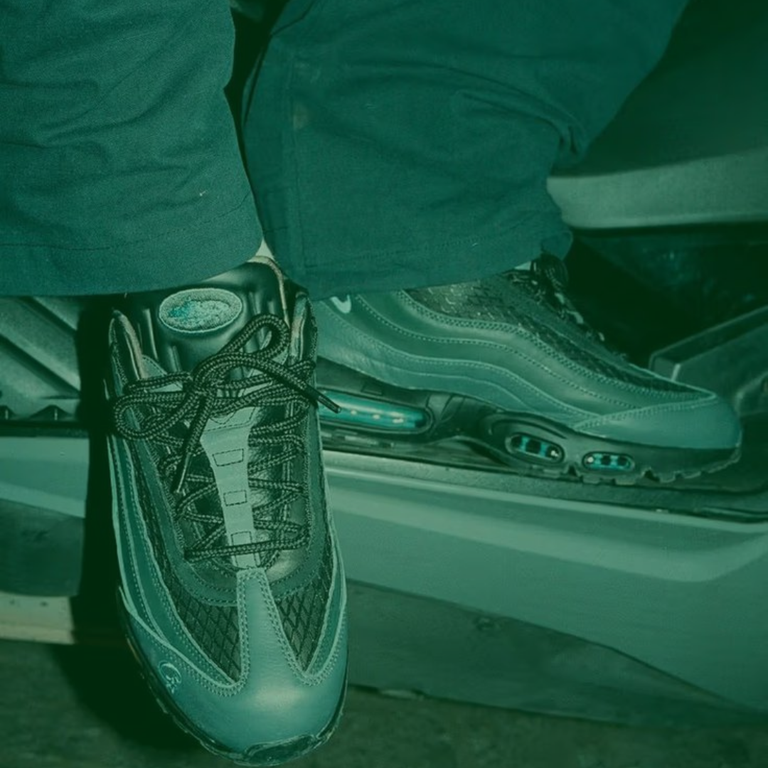 NIKE 95