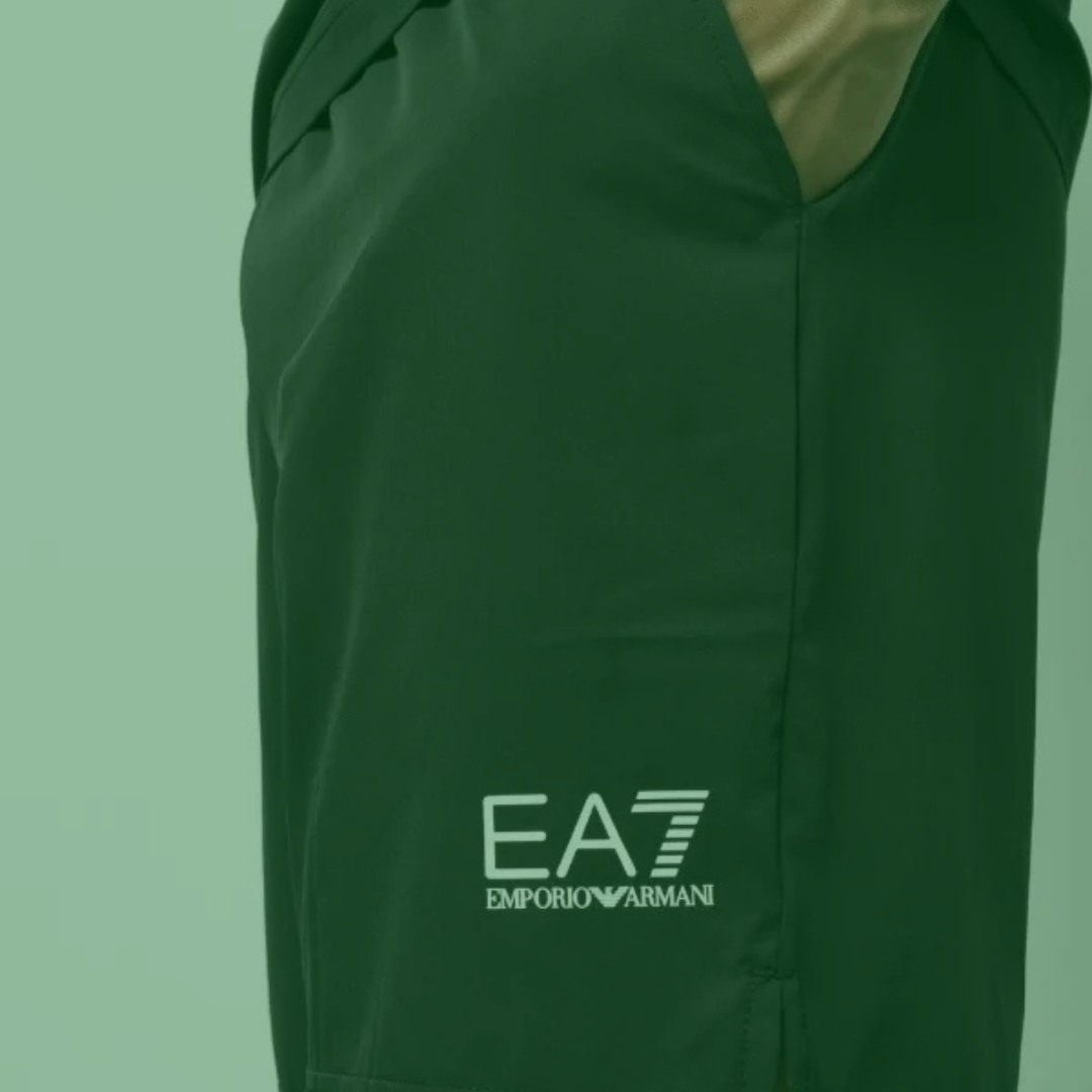 MONCLER CONJUNTOS CORTOS