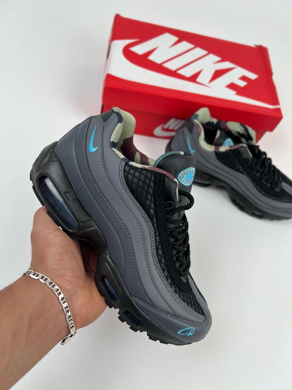 NIKE 95 x CORTEIZ