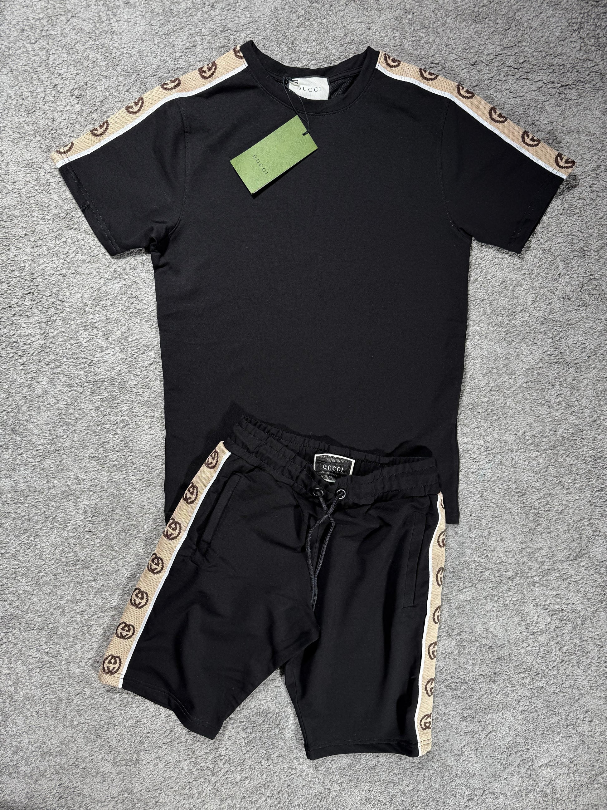 Conjunto Corto Gucci