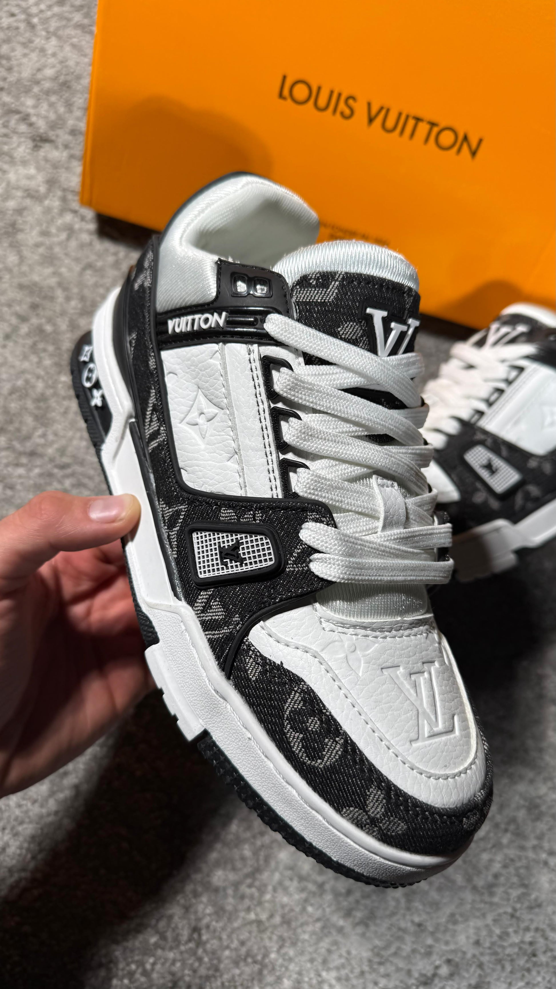 ZAPATILLAS LOUIS VUITTON