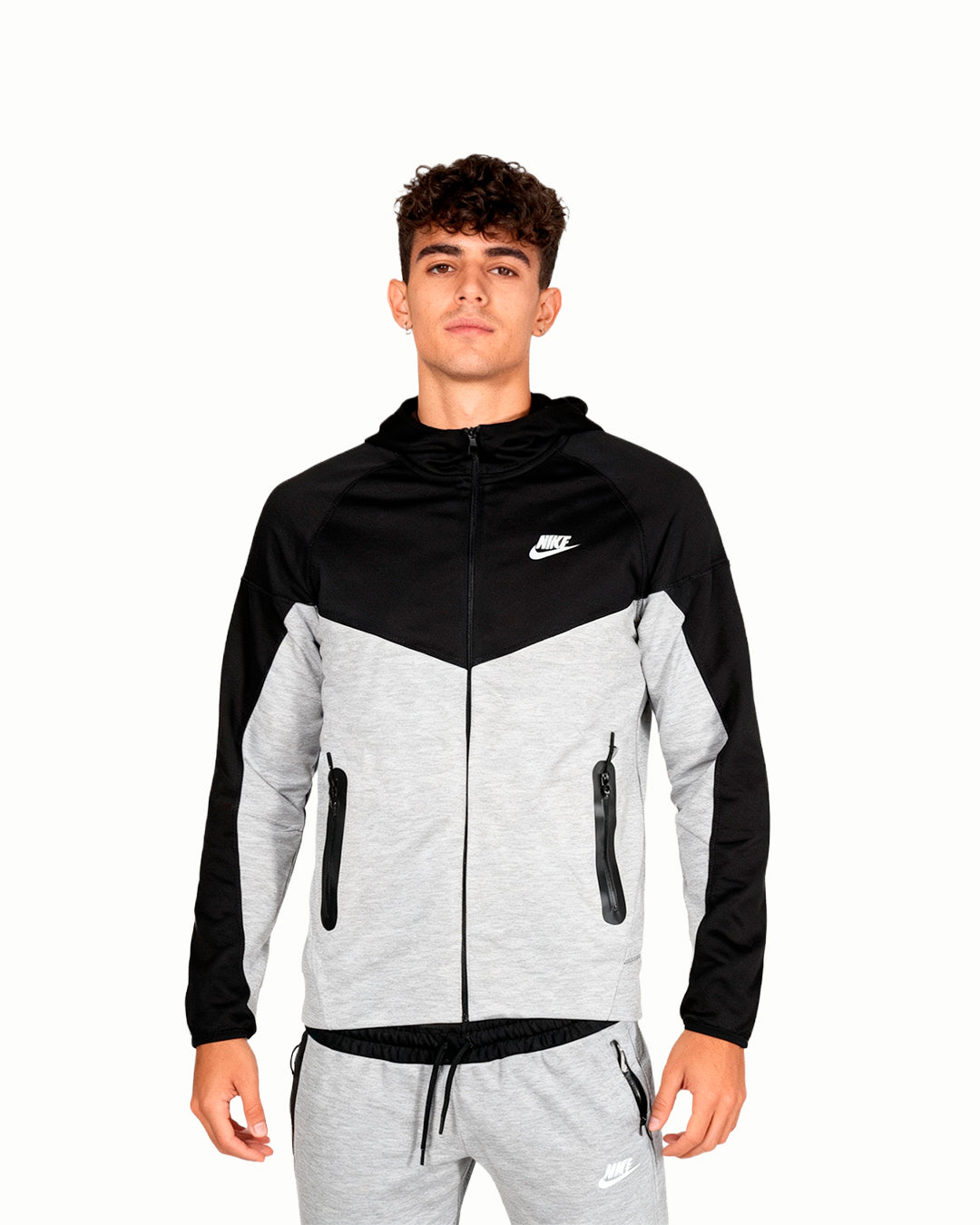 Chandal Nike Tech Largo