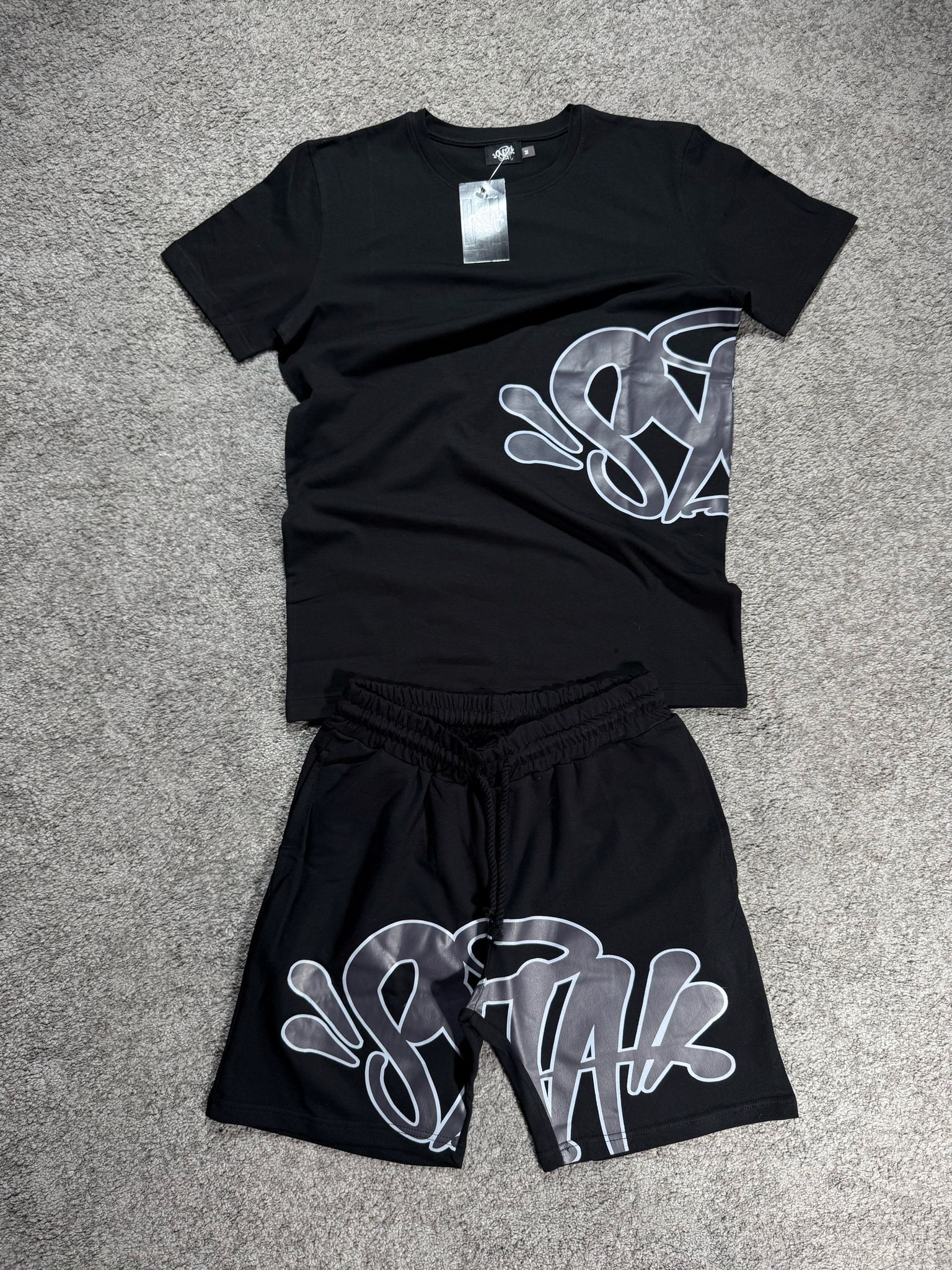 Conjunto Corto Syna World