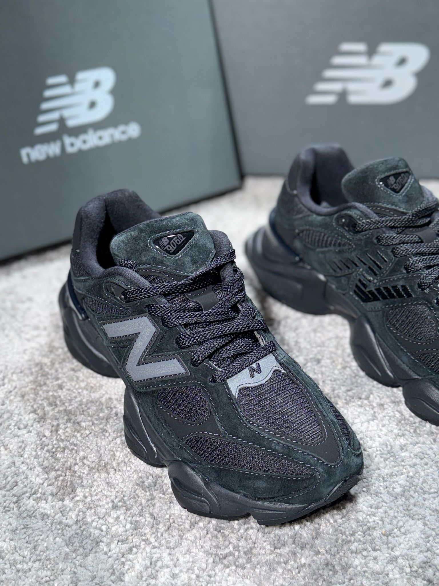 NEW BALANCE