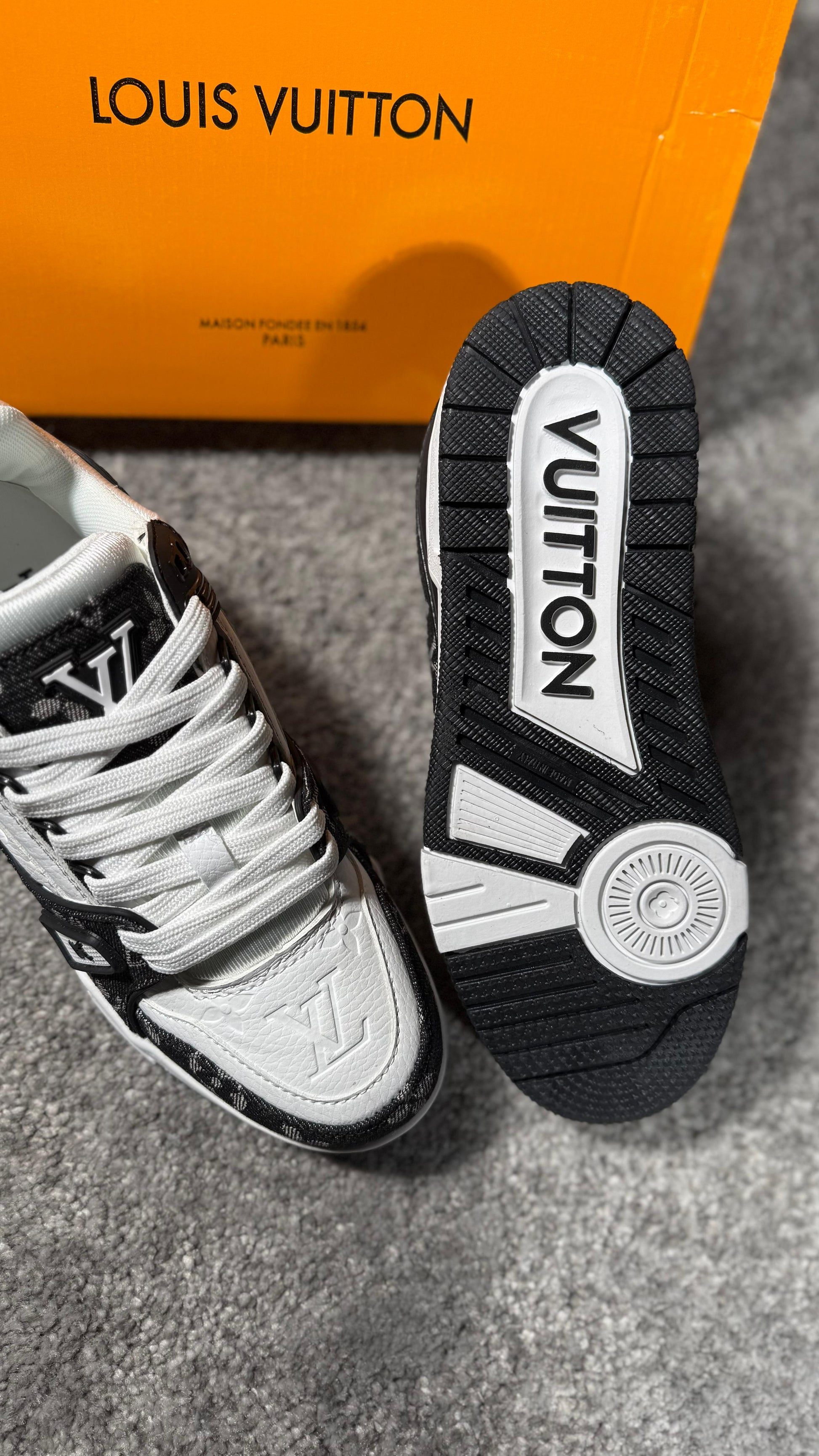 ZAPATILLAS LOUIS VUITTON