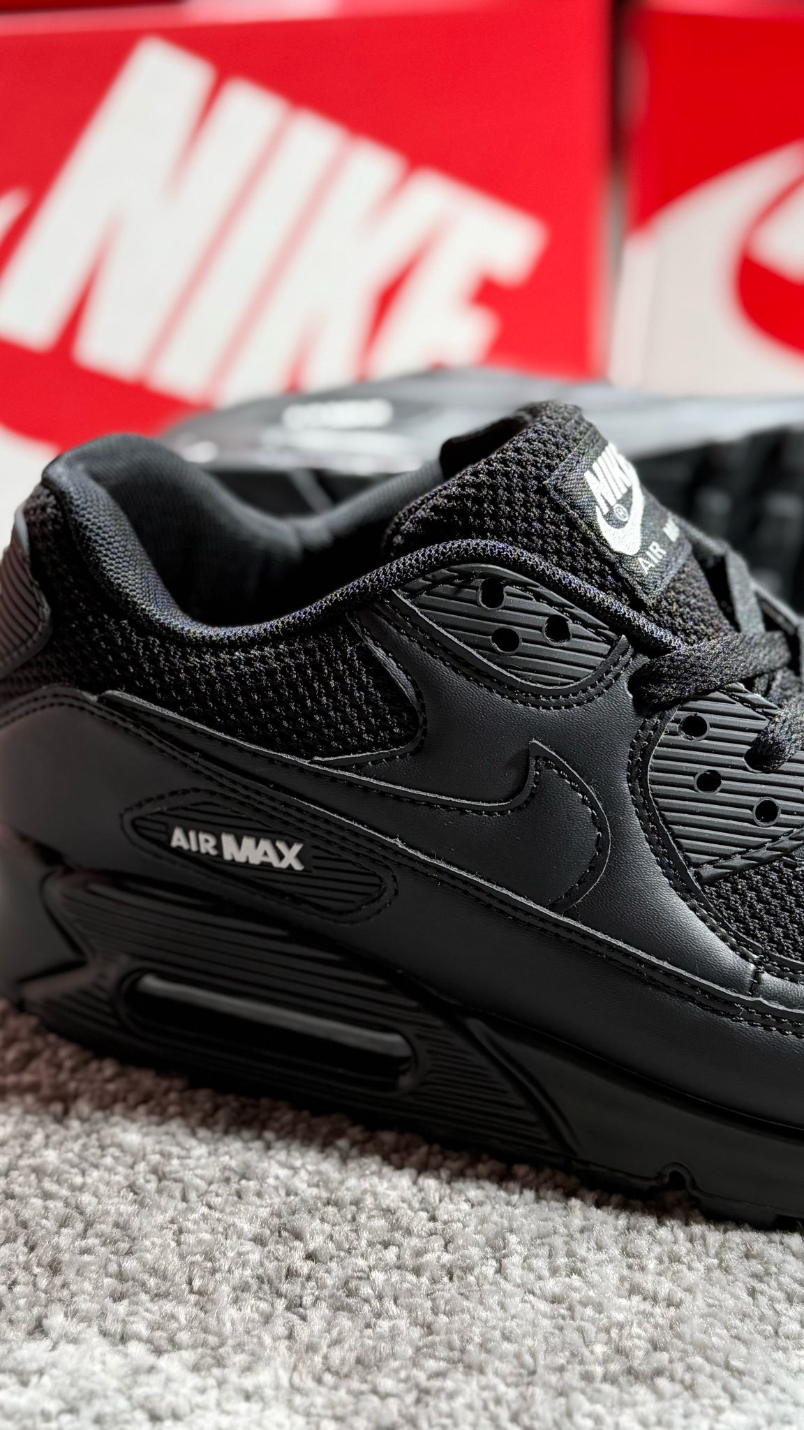 NIKE AIRMAX