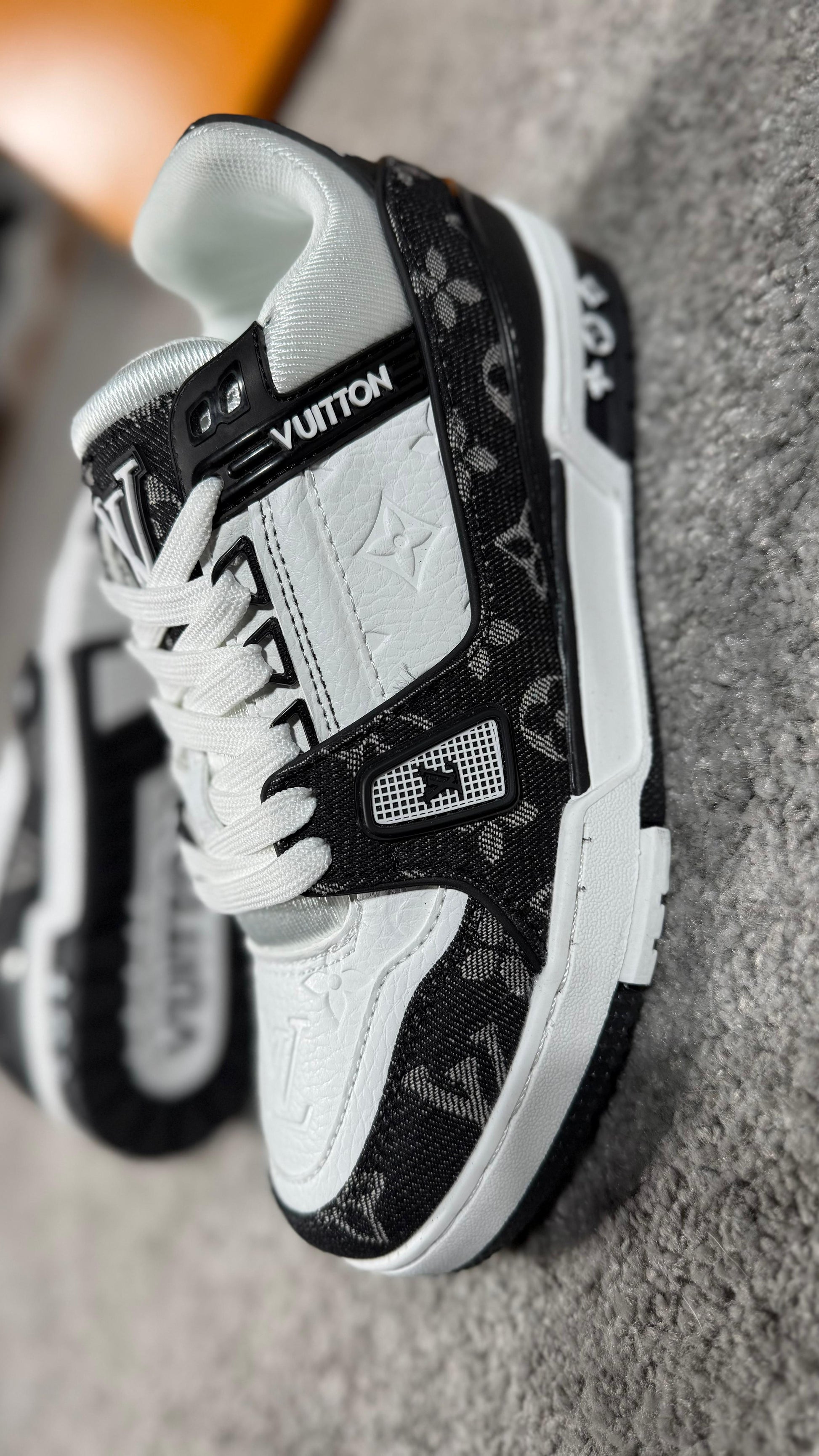 ZAPATILLAS LOUIS VUITTON