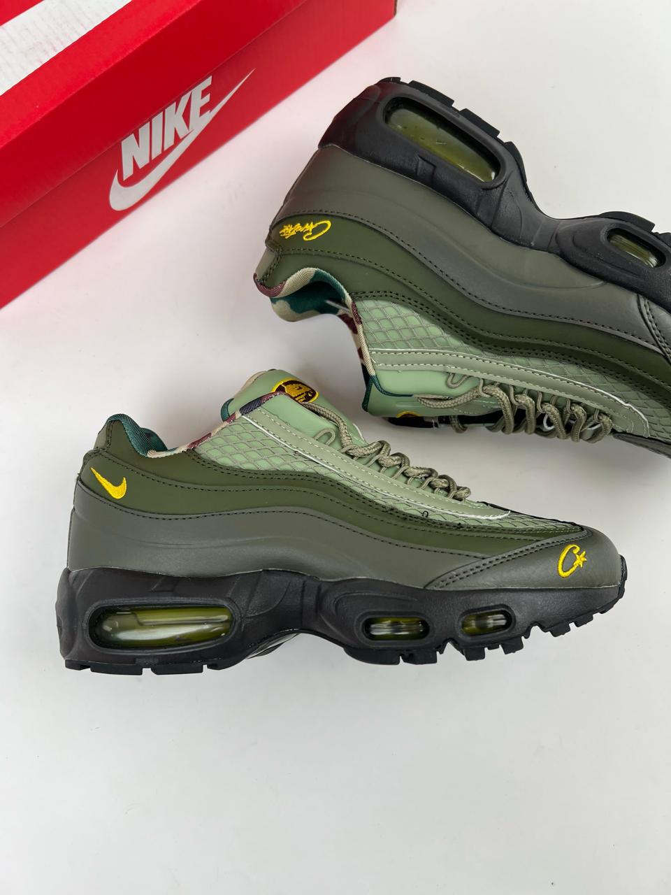 NIKE 95 x CORTEIZ