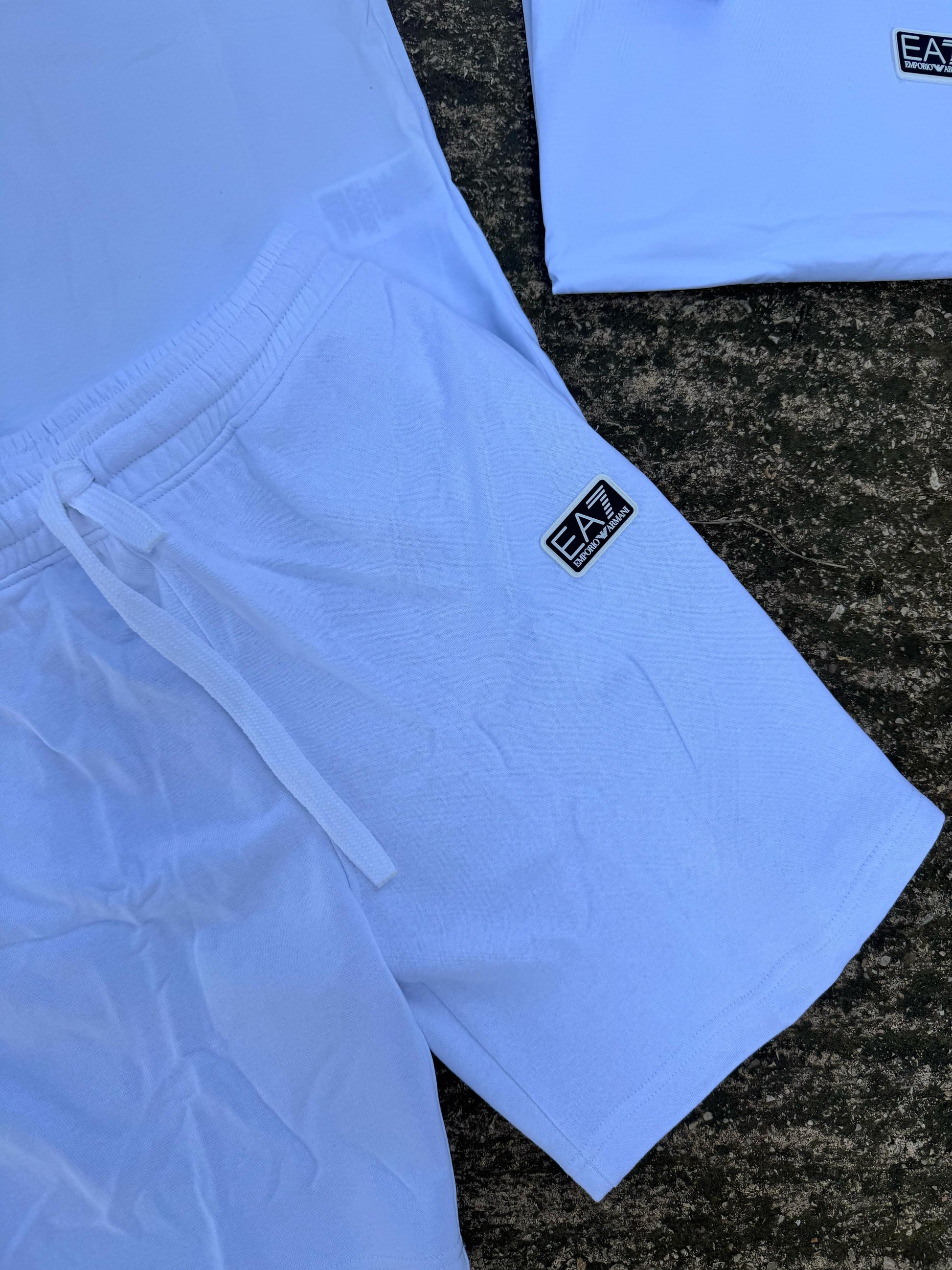 EMPORIO ARMANI CONJUNTO CORTO