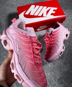 NIKE TN