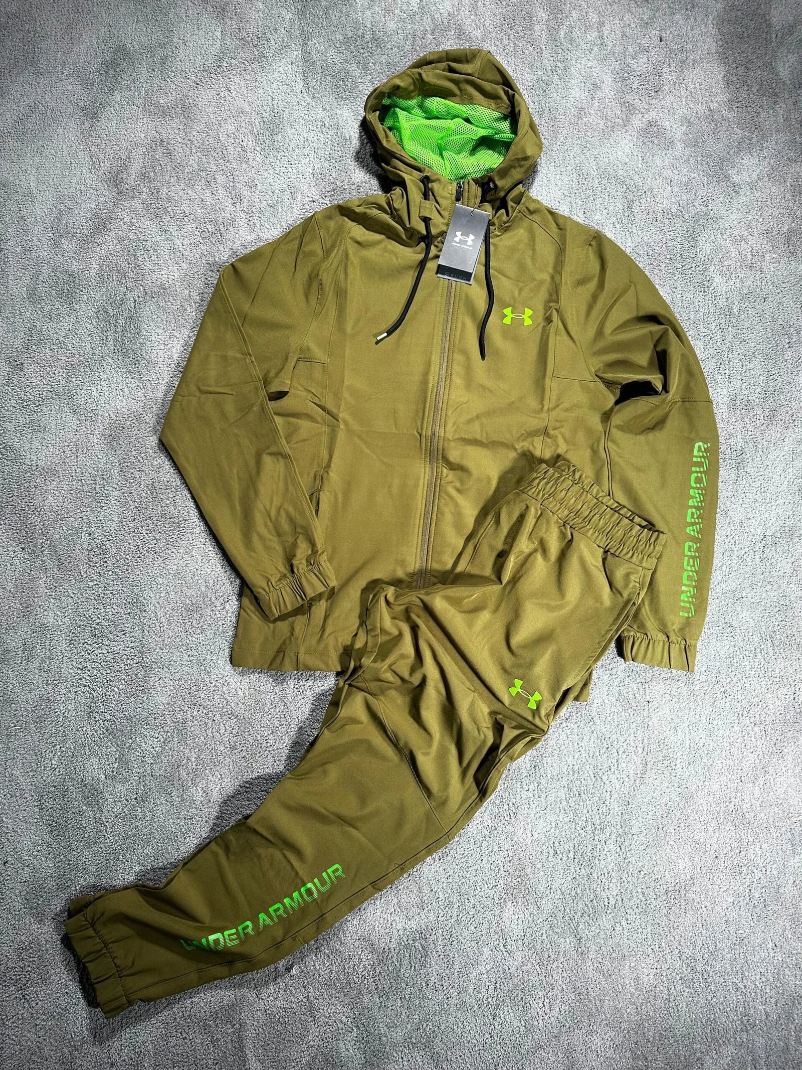 Chandal Under Armour Largo